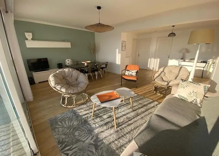 Renove 85m2, Terrasse, Parking, Face A - Fr-1-494-149 アパート